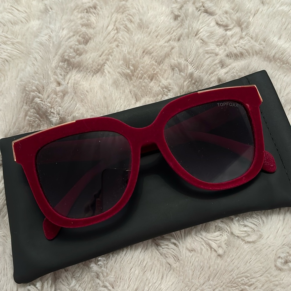Topfoxx Velvet Sunglasses!